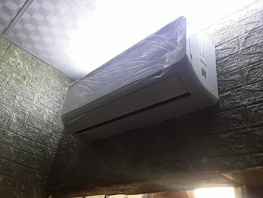 Split Hybride Inverter/Solaire. Sur commande.