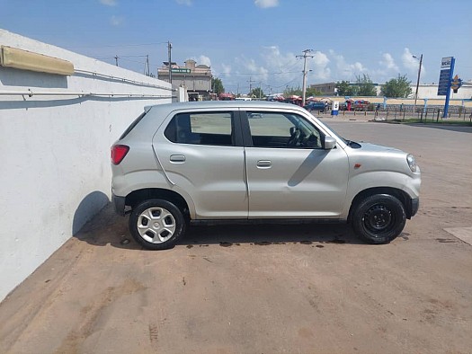 Suzuki Spresso 2021, boite manuelle, climatisation, très bon état