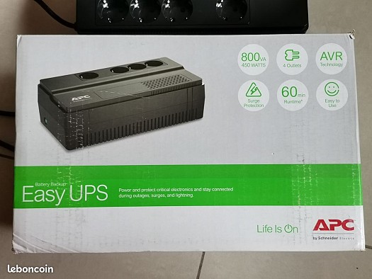 Onduleur APC Easy UPS 800VA