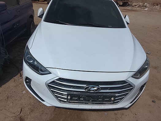 Hyundai Avante 2017, Automatique, Gazole, Jamais roulé