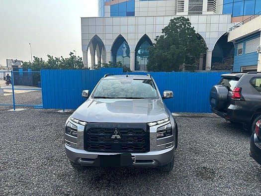 Mitsubishi Sportero 2025, diesel, boîte automatique