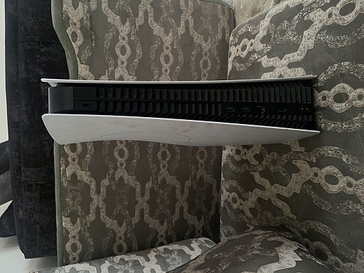 PlayStation 5 avec manette, prix négociable