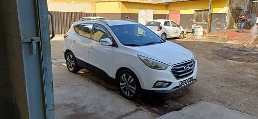 Hyundai Tucson 2015, diesel, boîte Automatique, excellent état