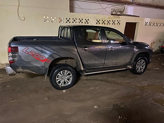 Mitsubishi L200 2016, en excellent état, entretien impeccable