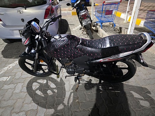 Moto TVS en bon état - 1 an 6 mois d\'utilisation