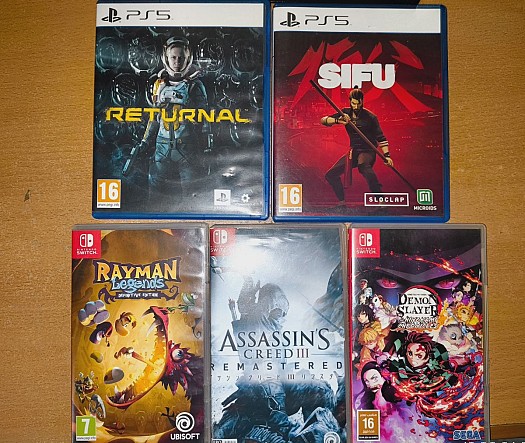 Jeux PS5 et Nintendo Switch en excellent état