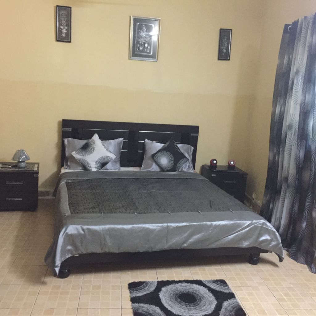 Cuisine Ikea Gris Mat : je mets en vente une chambre a coucher peu utilise only 4 mois a un Cuisine Ikea Gris Mat : je mets en vente une chambre a coucher peu utilise only 4 mois a un