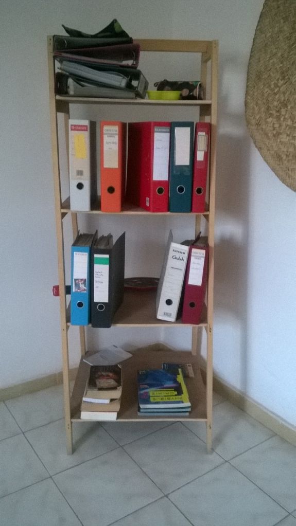 Etag?re Bois Brut : vends etag?res 3 niveaux bois brut Etag?re Bois Brut : vends etag?res 3 niveaux bois brut