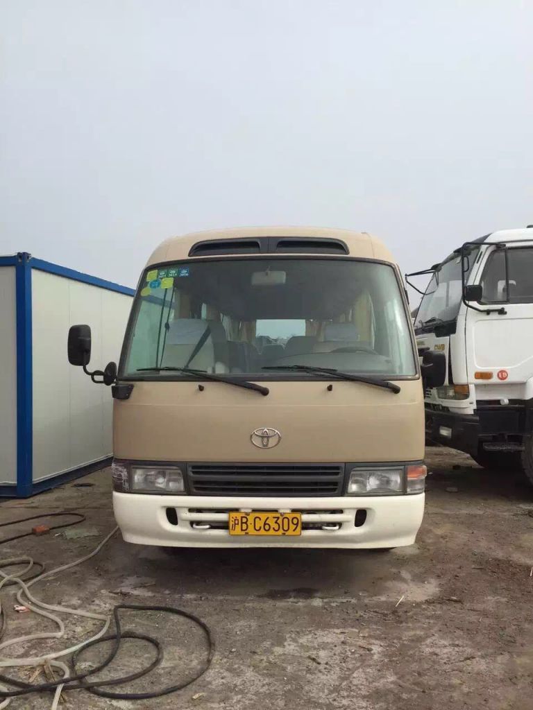 Bus Toyota Coaster Année 2009