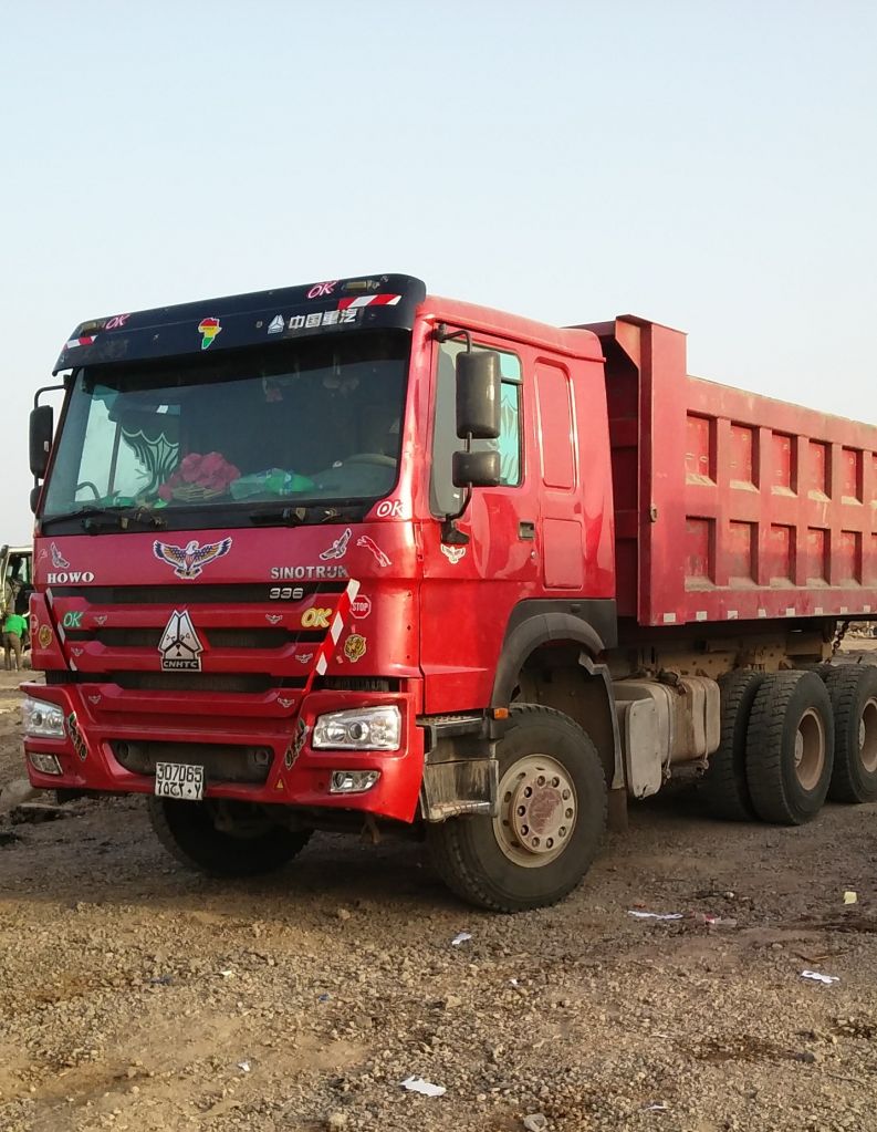 Camion benne howo sinotruk