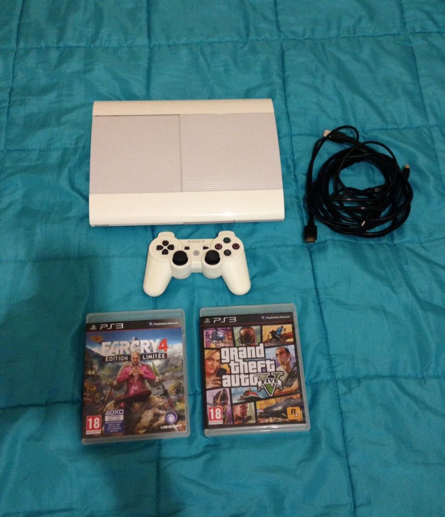 PS3 ULTRA SLIM 500go blanche