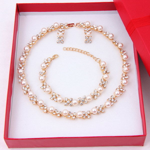 Bijoux complet blanche