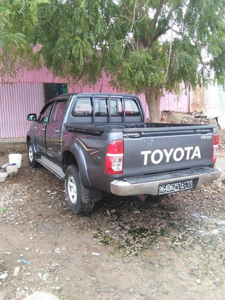PICK UP TOYOTA HILUX