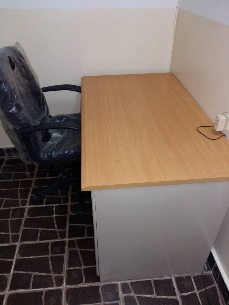 1 Table + Chaise