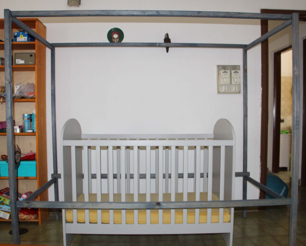 Lit Bebe Et Support Moustiquaire A Djibouti Lit Bebe Et Support Moustiquaire A Djibouti