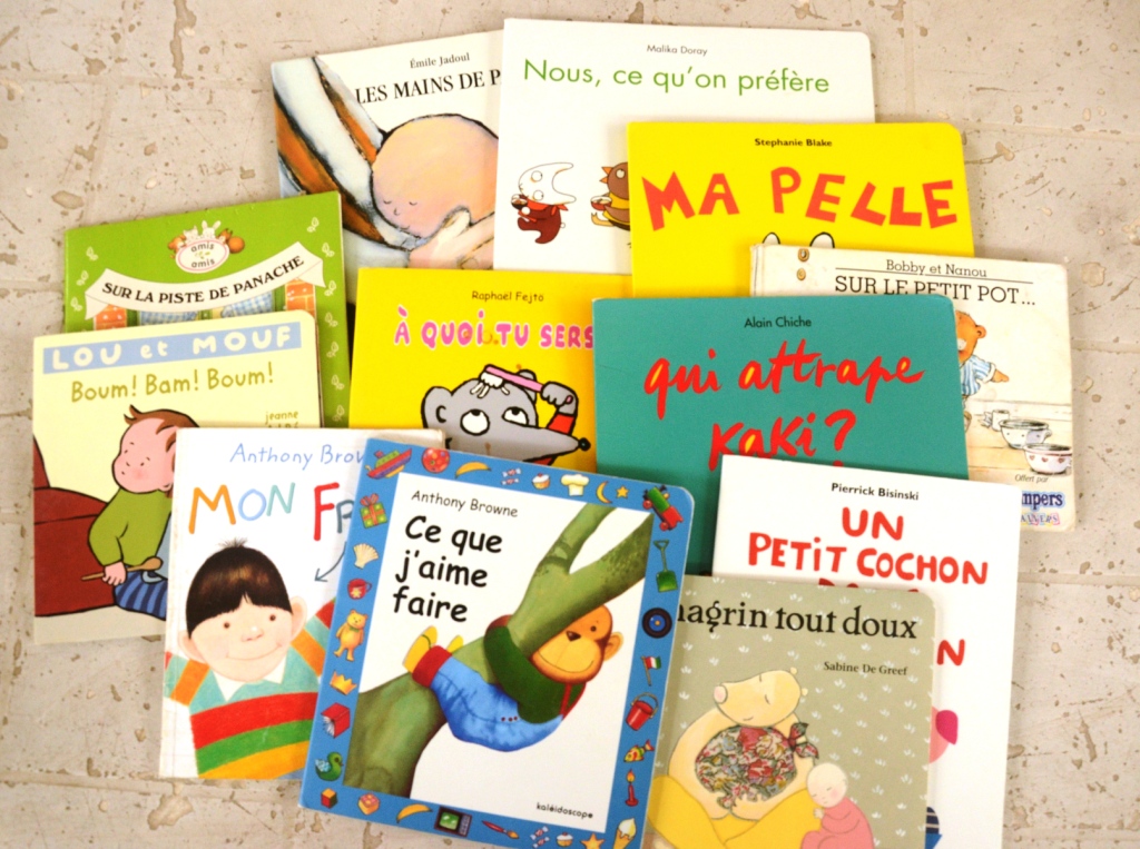 lot 12 livres enfant 2 ans à Djibouti