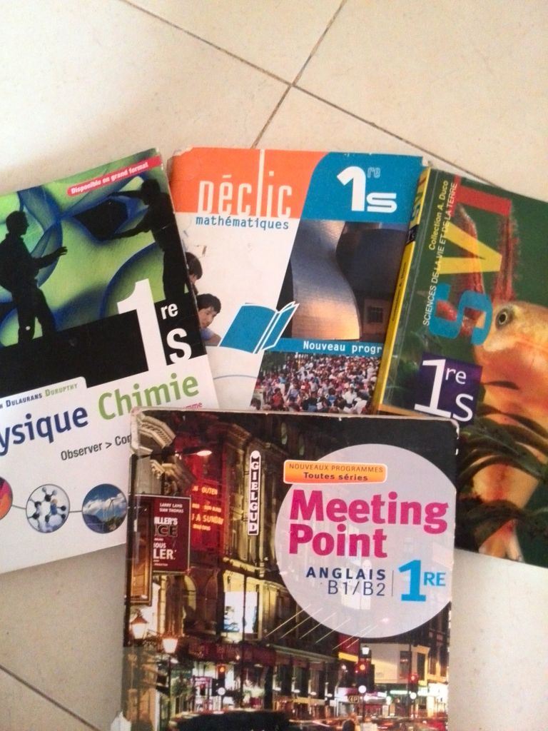 Manuels scolaires classe de première S (le lot ou à l'unité)