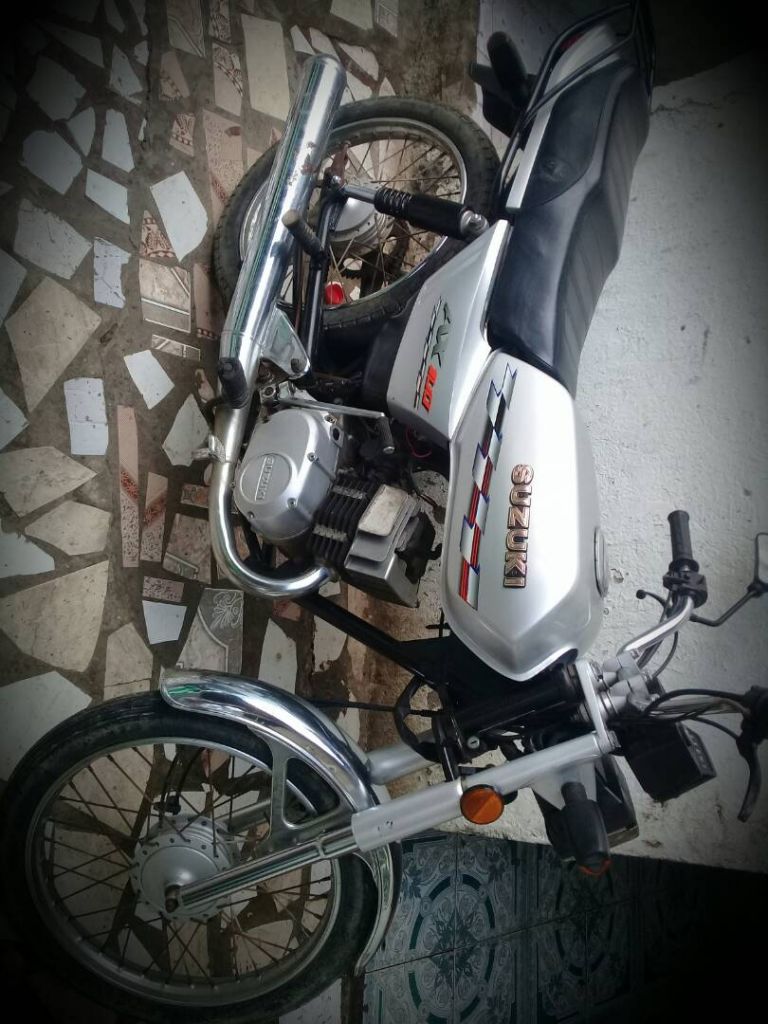 suzuki 100cc scooty