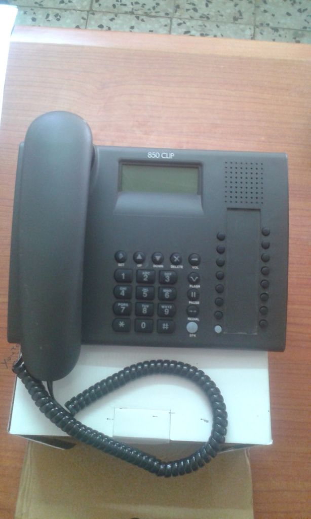 Téléphone fixe