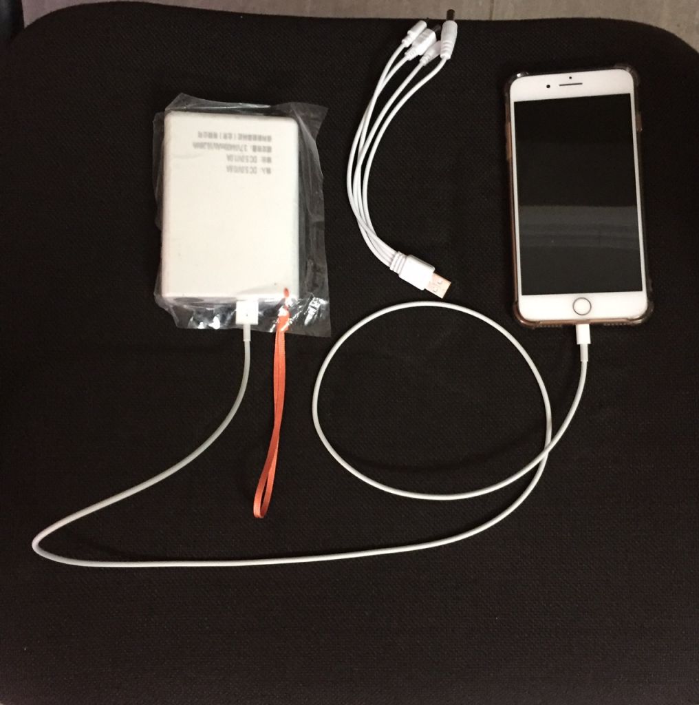 Chargeur portatif à énergie solaire pour smartphone et tablette en tout genre