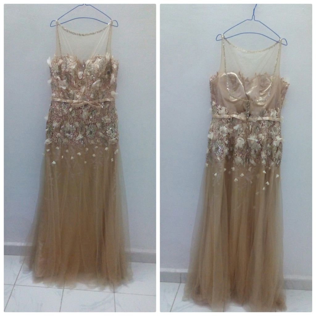 belle robe beige saumon de mariage