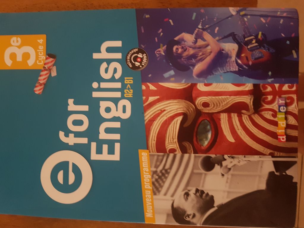 Page De Garde Anglais 3 Eme www.dahaboo.com