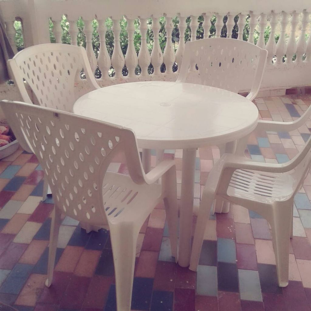 Table et chaises De jardin