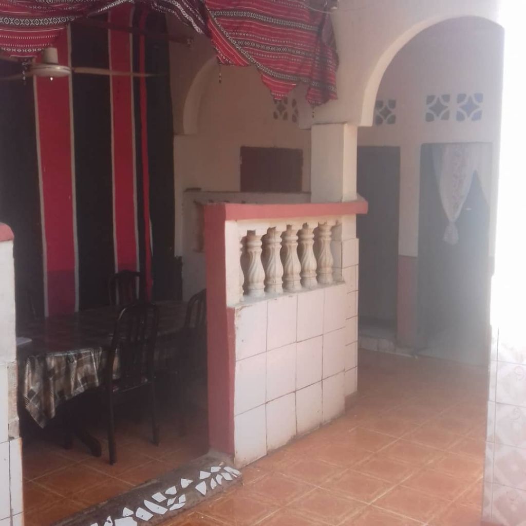 Maison à vendre à barwaqo 1