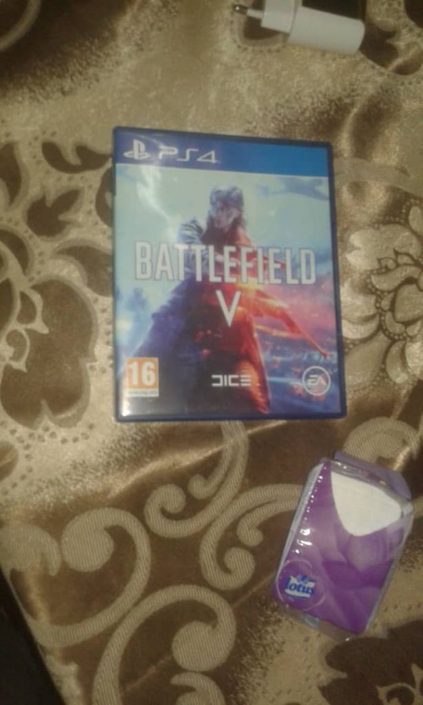 Battlefield V PS4 à vendre ou l’échanger !