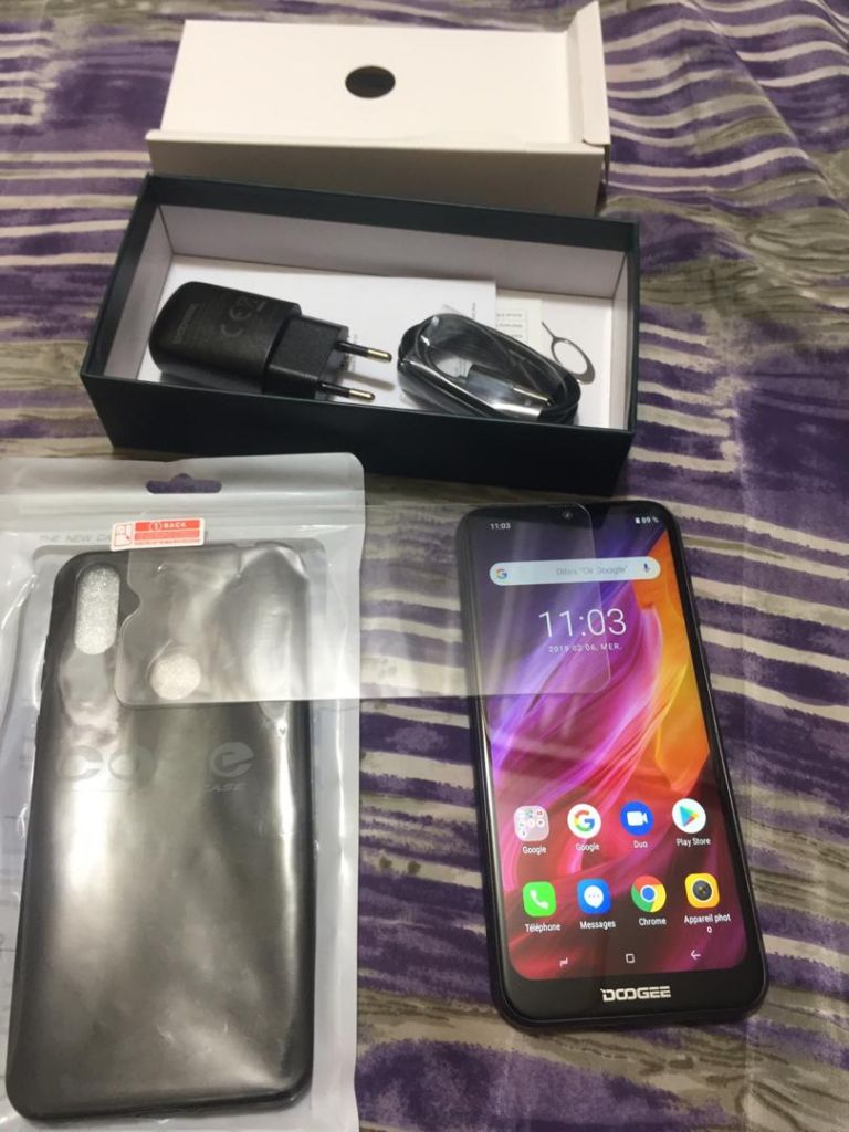 Smartphone Dodgee Y8